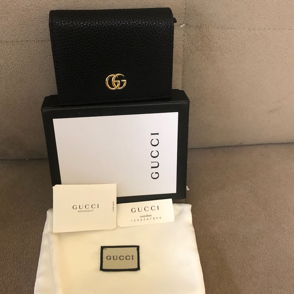 Gucci GG leather Wallet
